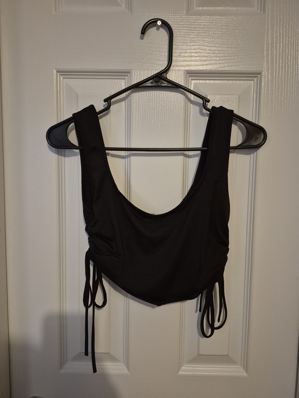 Black Scoop Neck Cropped Tank Top with Side Ties